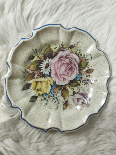 Assiette décorative - , à