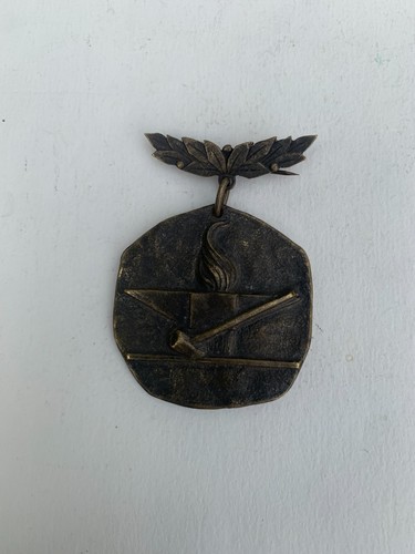 Médaille église en - médaille,