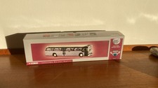 Bus américain Corgi Vintage