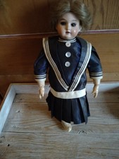 Poupée ancienne Armand