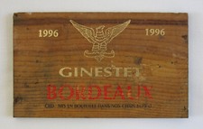 GINESTET, ancienne façade planche caisse bois vin Ginestet, Bordeaux, 1996 .