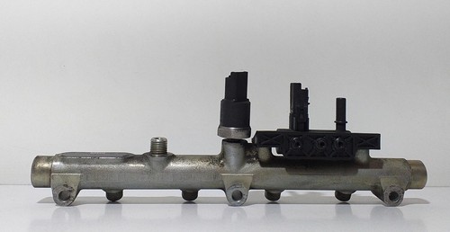 0445214017 rampe injecteur - rampe, d´injecteur