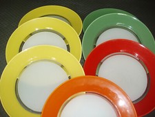 Ensemble de 7 assiettes plates Duralex vintage / coloris vert jaune rouge orange