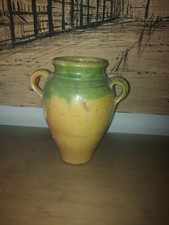 Cruche , jarre à huile ( graisse ) en terre cuite