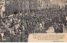 10.AM18129.Troyes.Grève.Manif