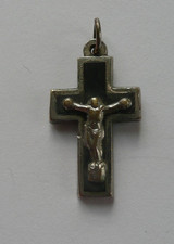 Ancien PENDENTIF petite CROIX Religieuse Métal argenté bois ébène.. 2,5 x 1,5 cm