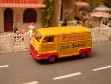 SAI 3903 - Renault Estafette Cirque Pinder Jean Richard Publicité - HO (1:87)