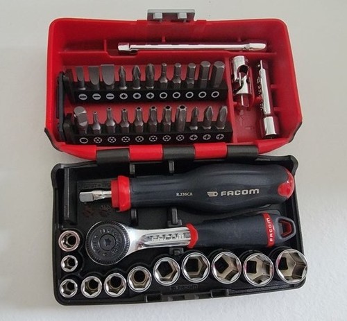 Coffret radio pièces - 38,