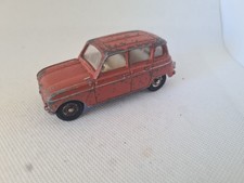Dinky toys renault - renault, r4