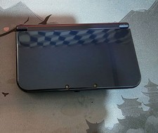 Console Nintendo 3DS new bleu métallisé bon état avec carte SD de 256 giga 