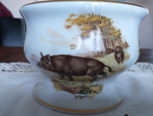 Superbe poubelle table en - poubelle,