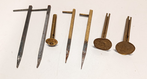 Lot anciens accessoires - d'anciens, /