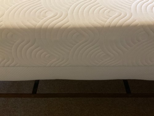 Matelas tempur neuf - matelas, tempur.