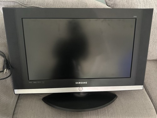 Samsung s3241d lcd - lcd, flat
