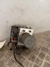 Bloc ABS (freins anti-blocage)