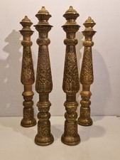 France - Lot de 4 grands pieds