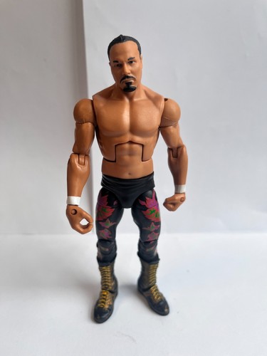 Wwe chavo guerrero figurine - chavo,