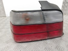 Feu arriere principal gauche