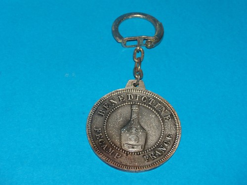 Porte cle benedictine - cle,