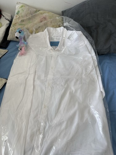 Chemise officielle cast member - chemise,