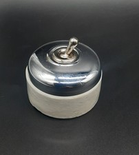 Ancien interrupteur porcelaine