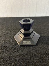 Bougeoir violet foncé en