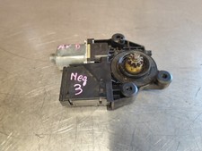 MOTEUR LEVE VITRE AVANT DROIT