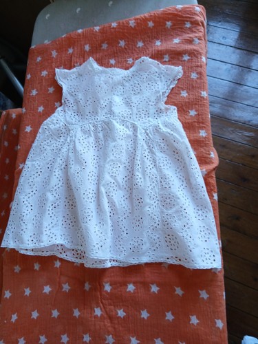 Robe fillette broderie - robe,