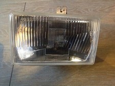 1 Phare côté gauche