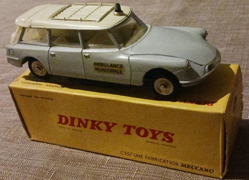 Dinky toys 556 - toys, 19