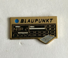 69 - Pin's AUTO RADIO VINTAGE