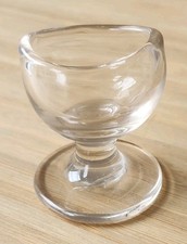 Ancien Rince Oeil en Verre sur Pied Transparent  Sciences Médicales Réf N°2