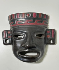 Masque Aztèques en terre