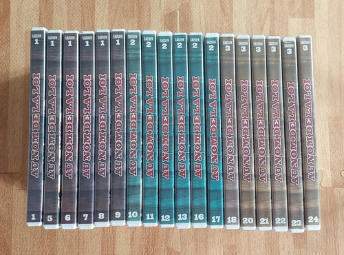 Lot dvd série nom de - au,
