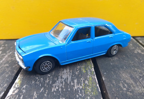 Peugeot 504 rare bleu roy - peugeot,