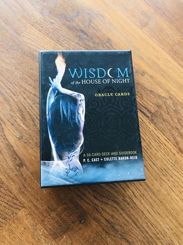 Wisdom house night oracle - wisdom, of