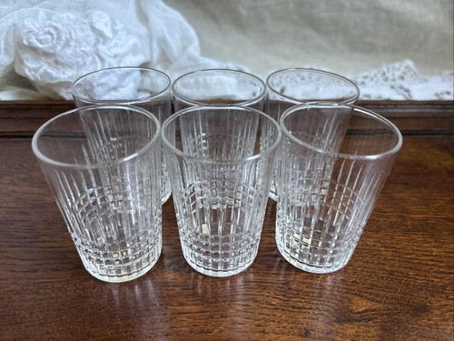 Série petits verres - petits,