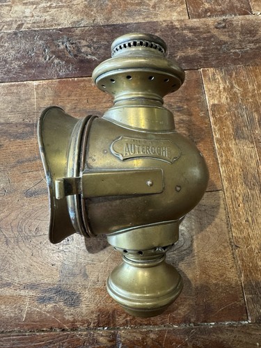 Ancienne lanterne automobile - ancienne,