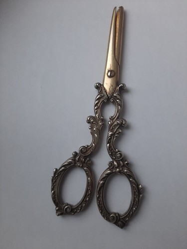 Ancienne paire ciseaux à - ciseaux,