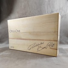 Vintage 2000 Opus One Baron Philippe de Rothschild Wine Bottle Wooden Case