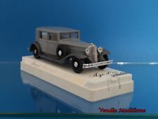 Voiture de collection - Solido, Renault Reinastella  1/43