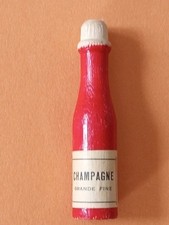 ancien SIFFLET en BOIS - 1950'