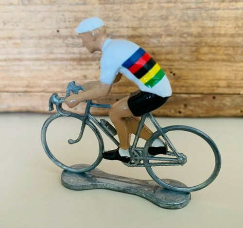 Coureur cycliste tour - cycliste, de