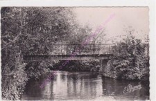 CPSM 02230 CONDE en BRIE Passerelle sur le Surmelin Edt MIGNON