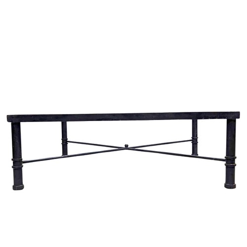 Grande table basse - en, fer