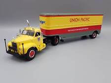 1/43 Ixo Mack B61 "Union Pacific" (1955 jaune/rouge/gris) - TTR005