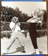 Grande photo vintage BRIGITTE BARDOT Jacques CHARRIER (22,5 x 26,5 cm) 1959