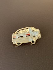Pin’s arriere voiture Renault 19