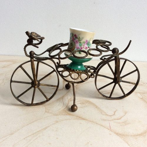 Bicyclette porte vase - porte,