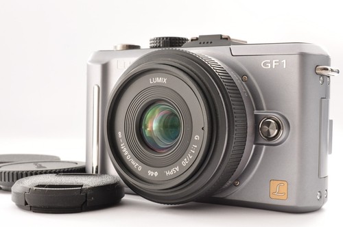 Near mint panasonic - [near, lumix
